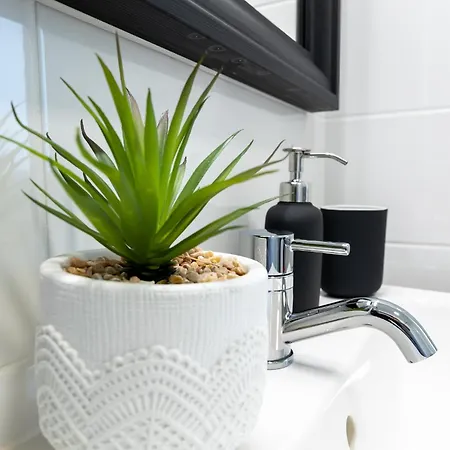 Baka * Ábrahámhegy